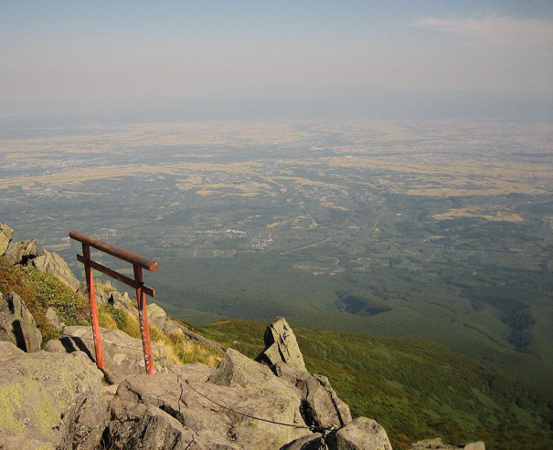 1625mからの景色 岩木山山頂 弘前の遊び人