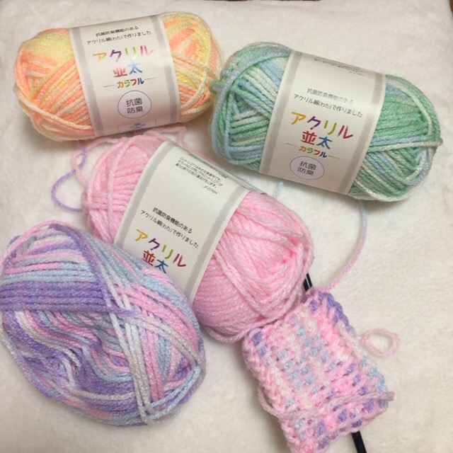 たかはしさん家のアクリルたわし 販売開始 | お花の手編みニット 日花香