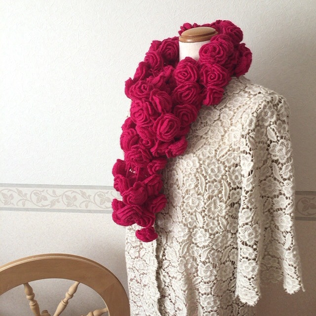 未使用 手編みのショール ❧薔薇❧