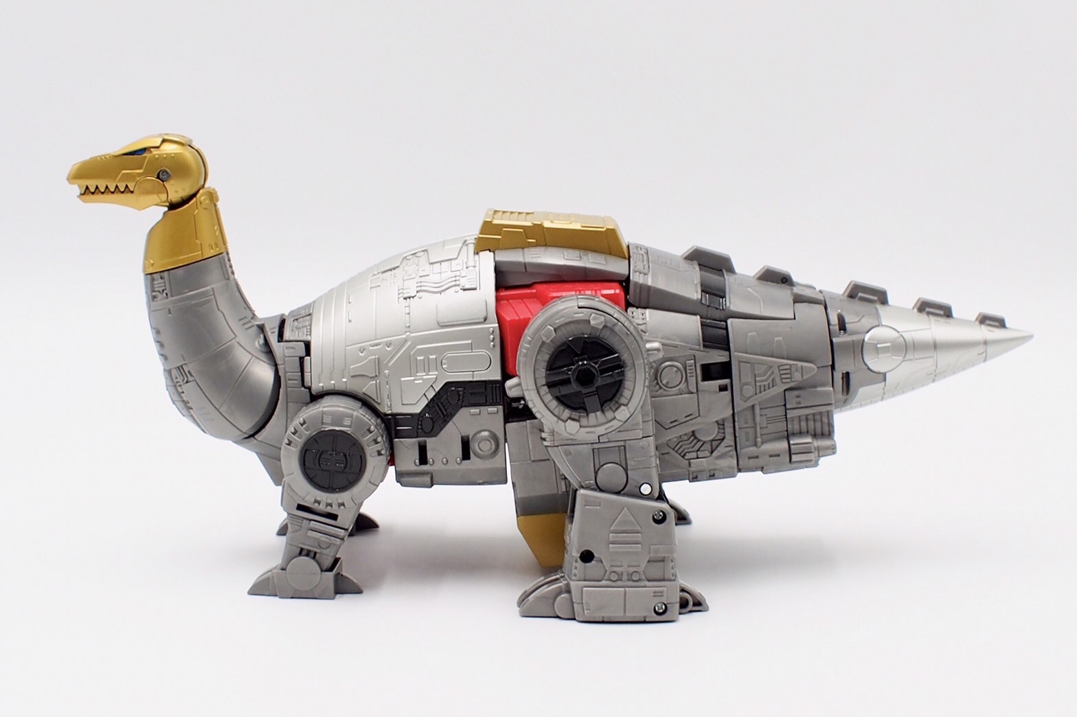 新品　トランスフォーマー SS-89 スラージ Amazon.co.jp: トランスフォーマー SS-89 スラージ : おもちゃ