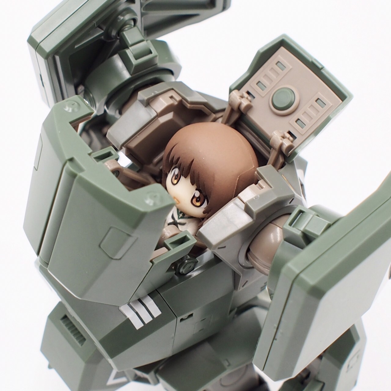 陸上自衛隊07式戦車 なっちん レビュー | 退屈と惰性と 改