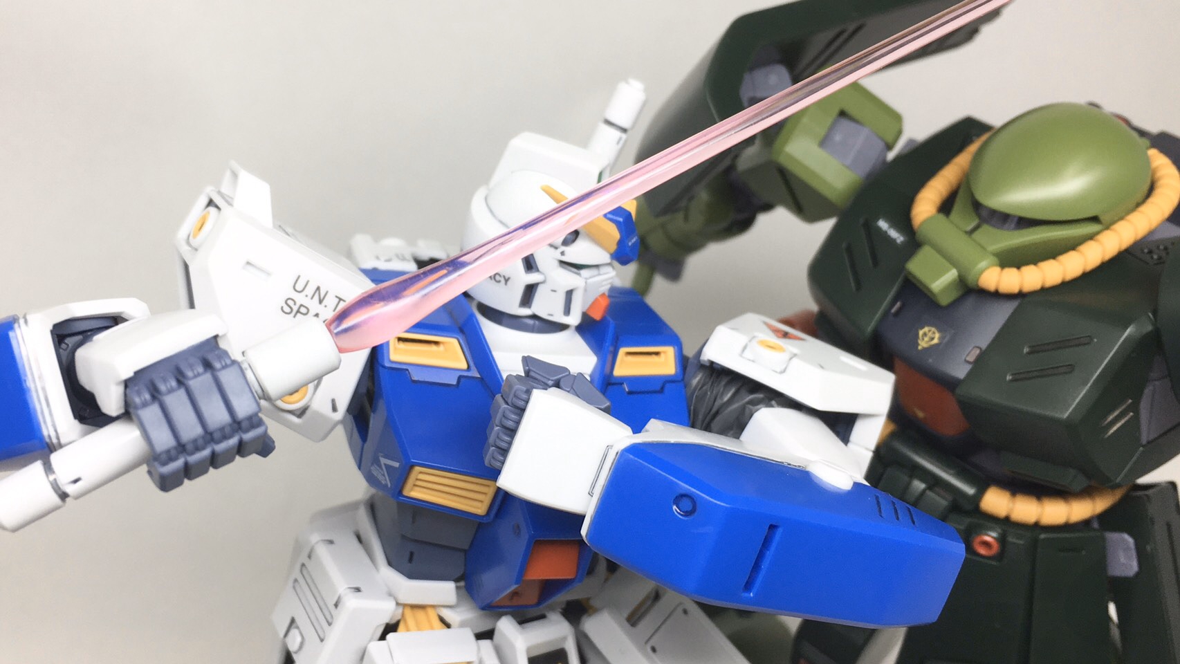 高い素材 MG 1 100 ガンダムNT-1 Ver.2.0 iauoe.edu.ng