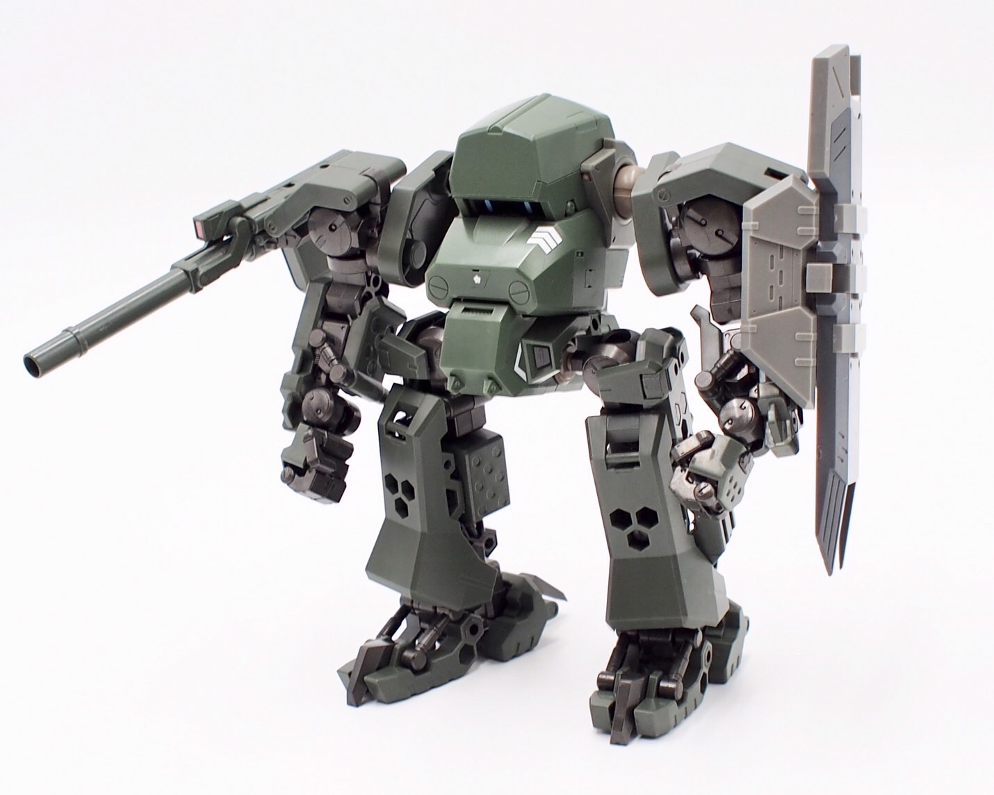 陸上自衛隊07式戦車 なっちん レビュー | 退屈と惰性と 改