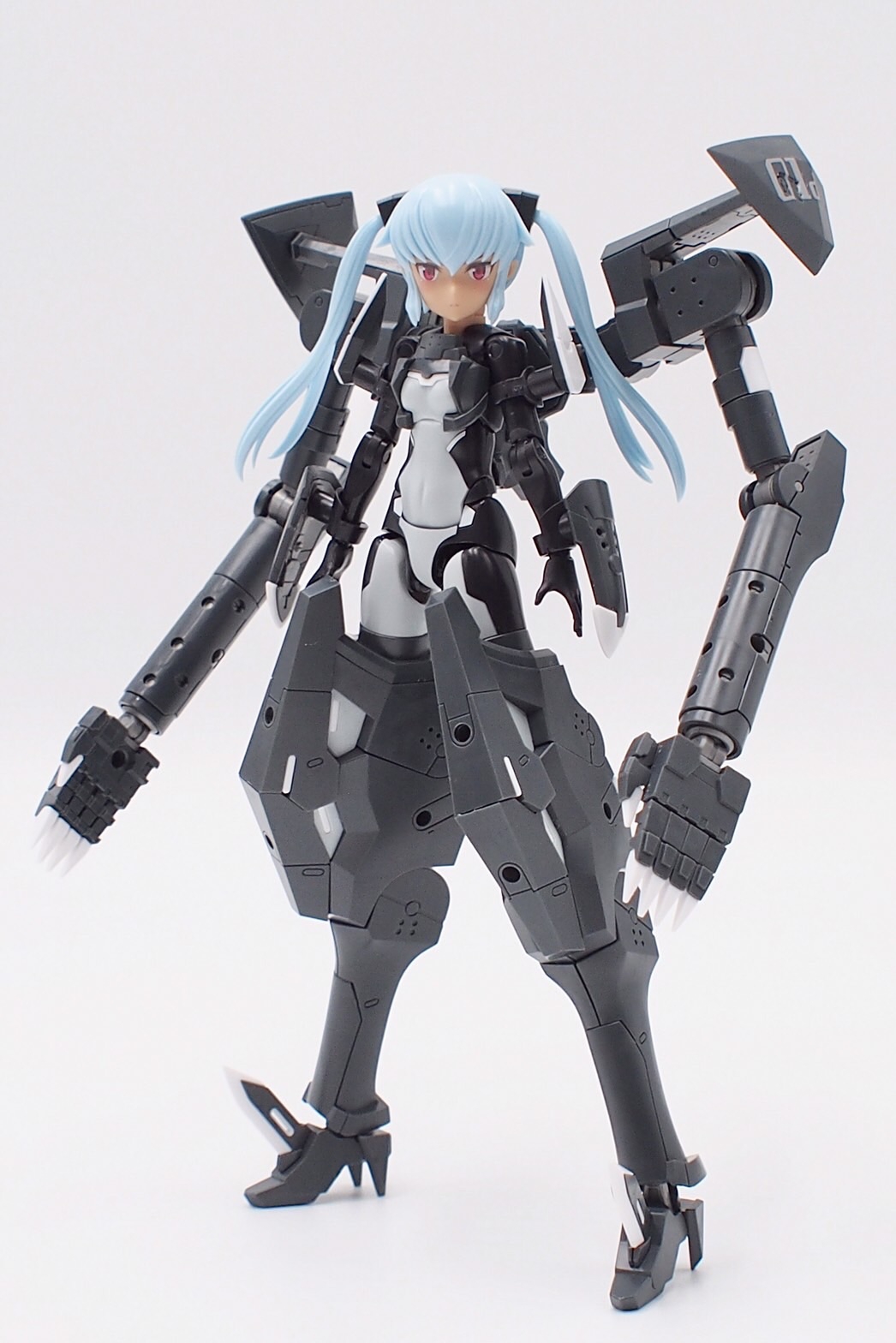 メガミデバイス ✕ 武装神姫 ストラーフ レビュー | 退屈と惰性と 改