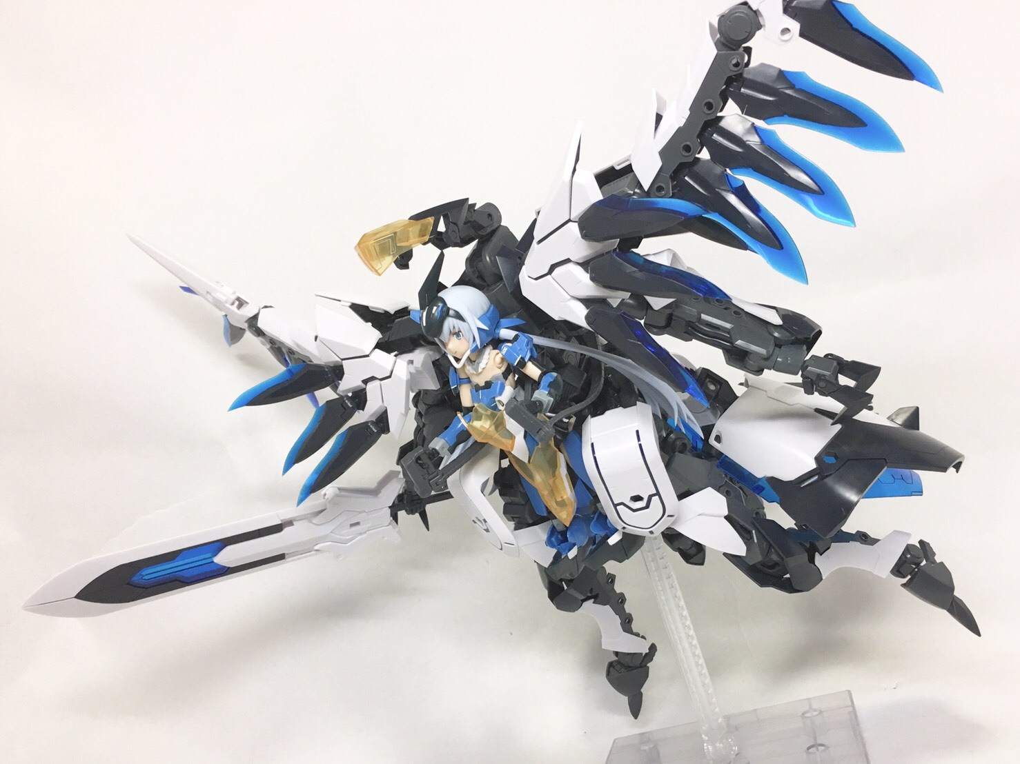 ギガンティックアームズ ルシファーズウイング レビュー | 退屈と惰性と 改