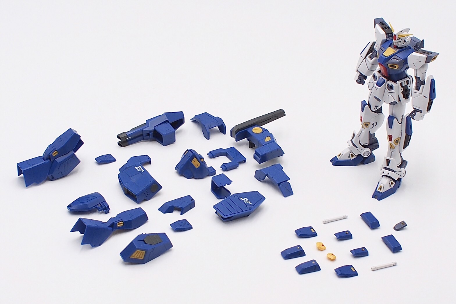 MG ガンダムF90Jタイプ & Qタイプ レビュー | 退屈と惰性
