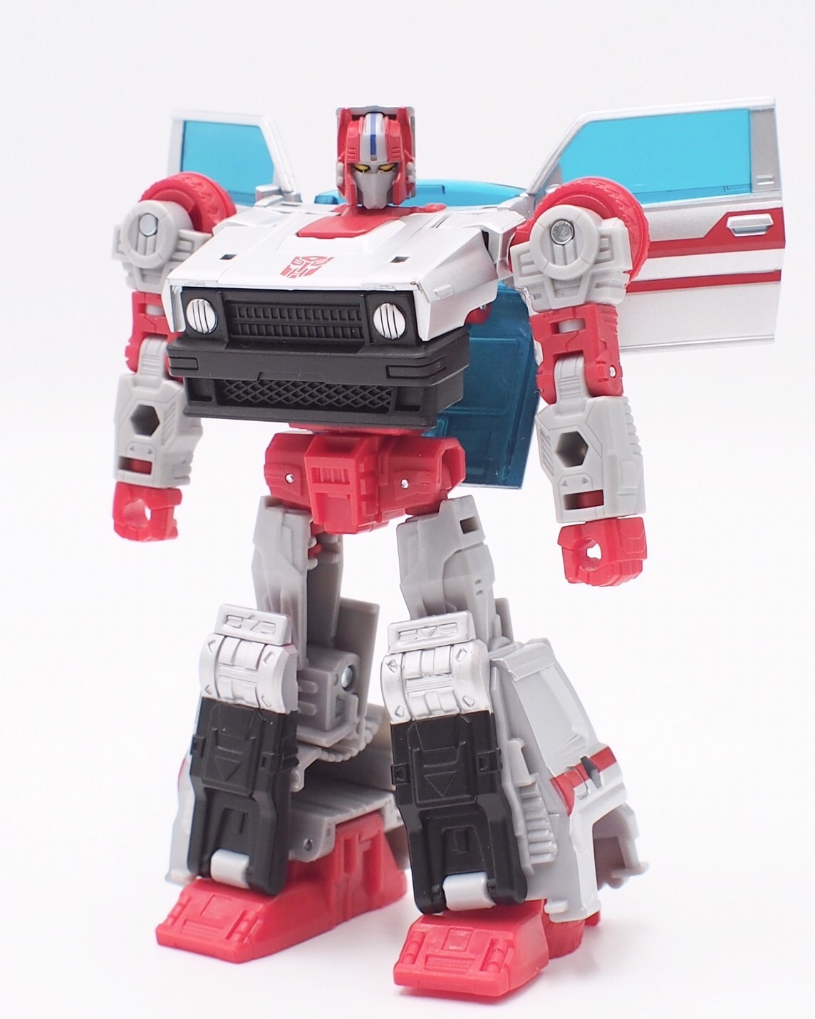 【新品未開封】 トランスフォーマーレガシー セネタ―クロスカット　アーシー TFマスターピース セネタークロスカットをゆっくり紹介