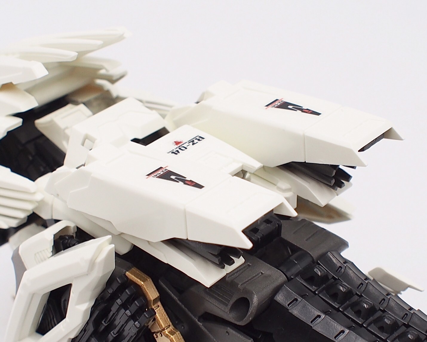 ZOIDS HMM ライガーゼロ カスタマイズメッキ&パールアーマー ゾイド