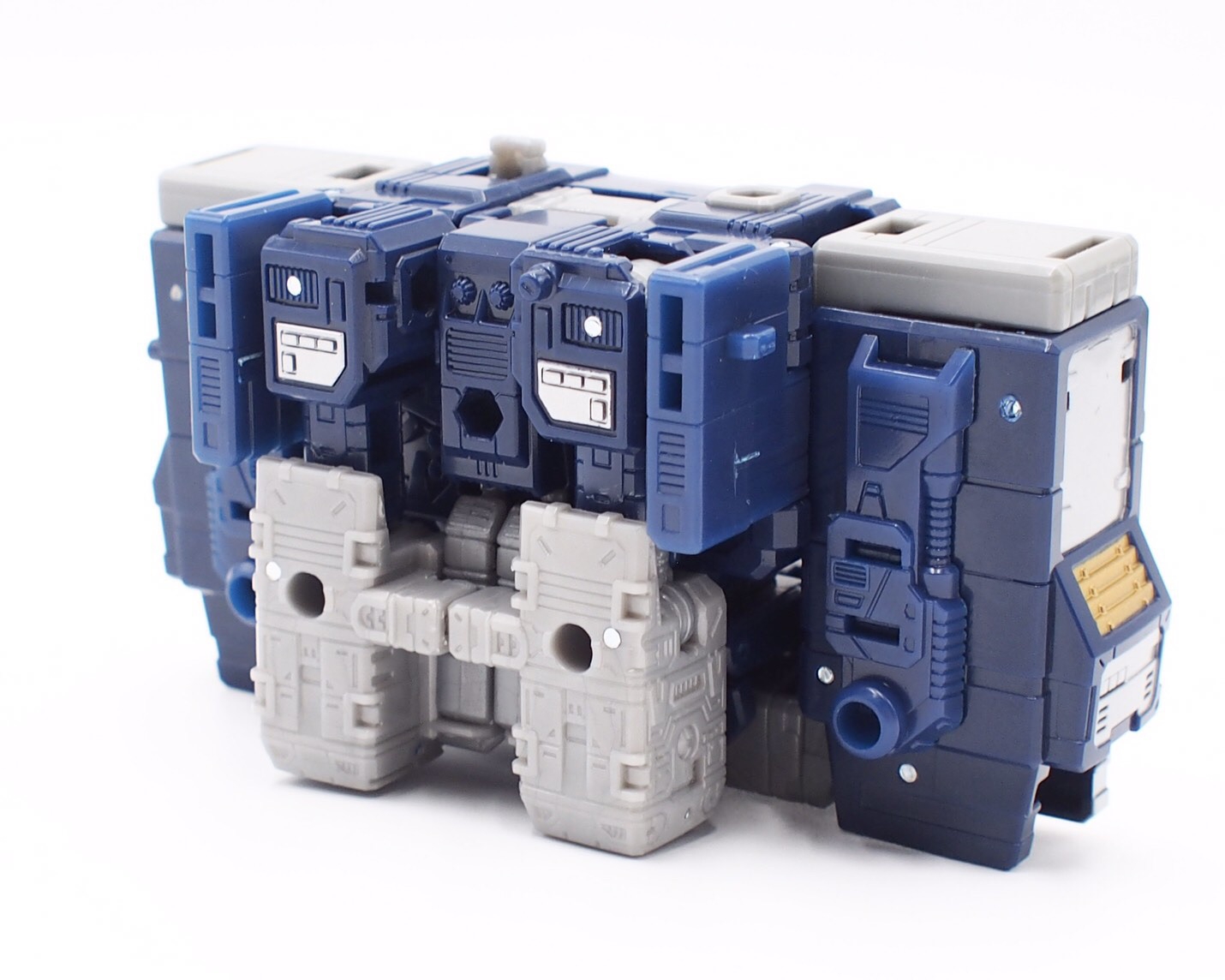 WFC サウンドウェーブ レビュー | 退屈と惰性と 改