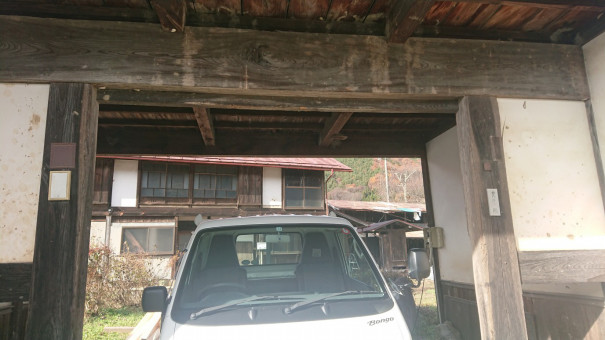 コメリのトラックレンタルで自損やらかした 後日追記 古民家カフェダイニング えんの家 長野県小県郡長和町 和田宿 旧中山道の古民家でランチ カフェを コメリのトラックレンタルで自損やらかした 後日追記 古民家カフェダイニング えんの家 長野県小県郡長和町 和田宿 旧中山道の古民家でランチ カフェを