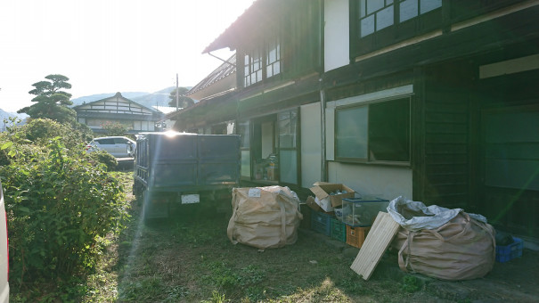 古民家の片づけ 古民家カフェダイニング えんの家 長野県小県郡長和町 和田宿 旧中山道の古民家でランチ カフェを