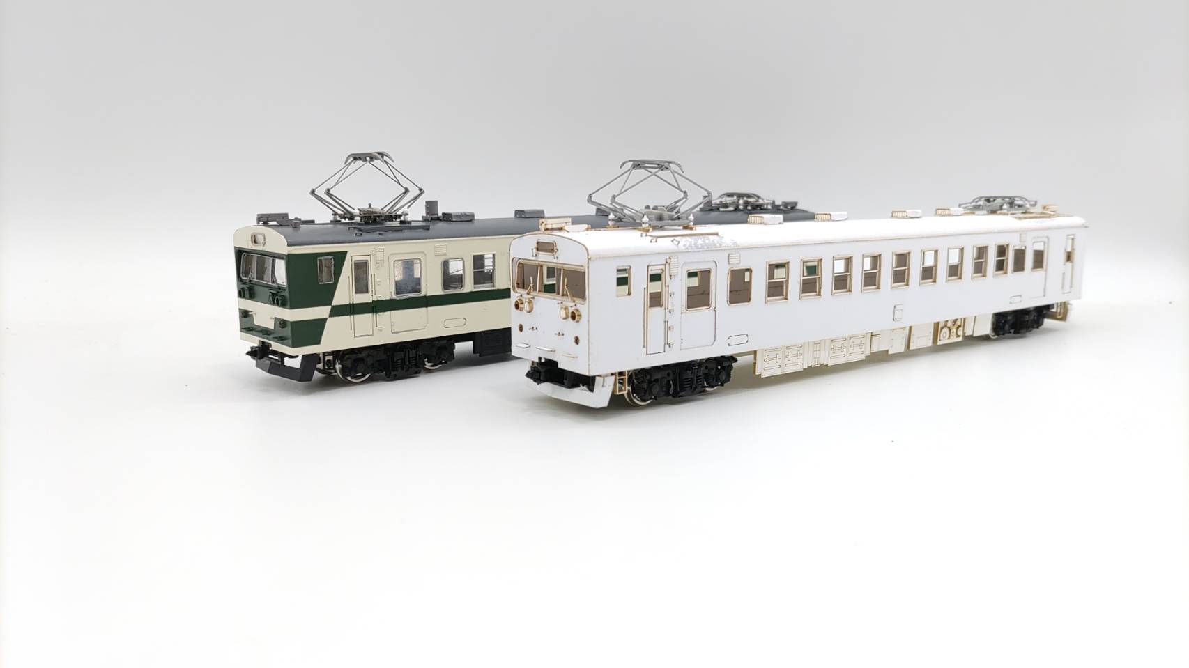 1/80 クモハ123 1 | 甲府モデル 鉄道模型ペーパーキット