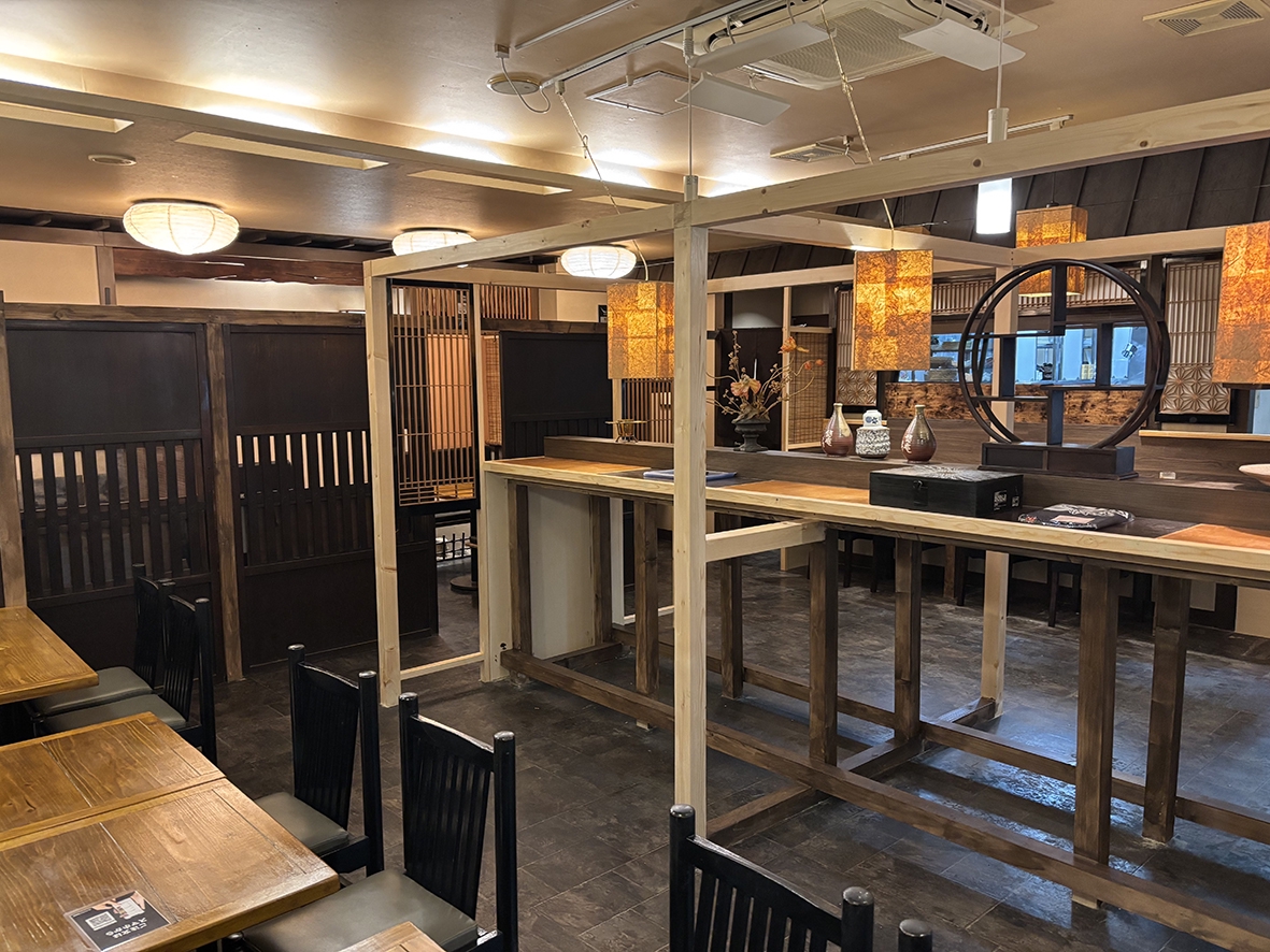 斗と乃蔵の外観