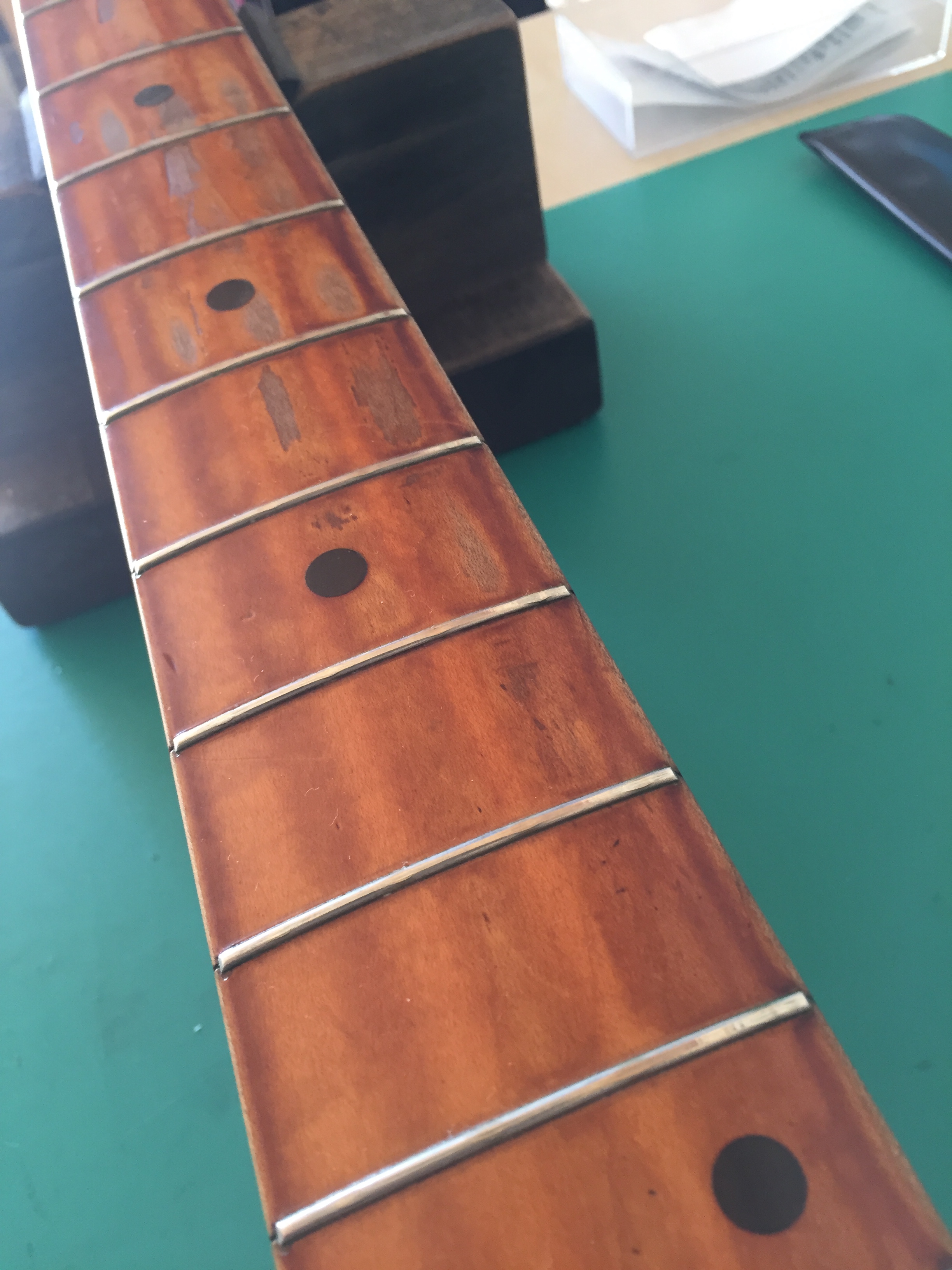 N様 Musicman Stingray フレット&ナット交換 | Guitar Shop FOOLS GOLD