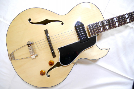 Eastman AR-175CE with P90 | Guitar Shop FOOLS GOLD 