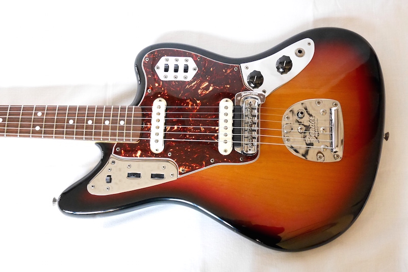 fender  USA  American vintage 62 ラッカー塗装 Fender USA American Vintage '62 Stratocaster Thin Lacquer