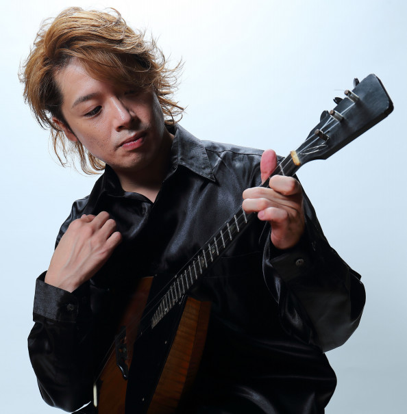 Profile | バラライカ奏者 北川 翔 公式サイト