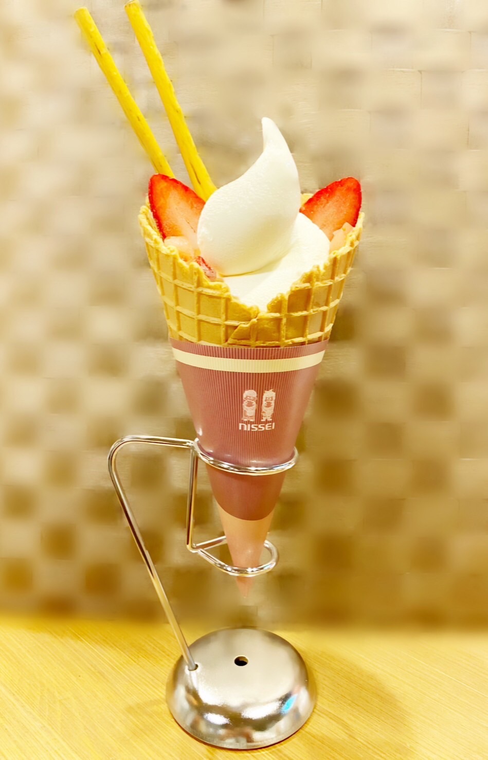 ラゾーニャのねこソフト】 | 保護猫カフェ ラゾーニャ