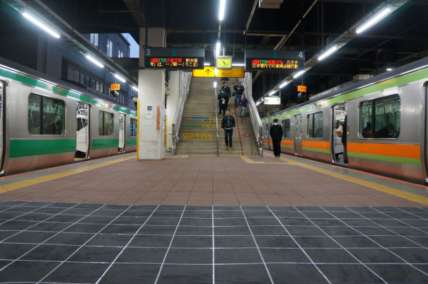 川越駅ホームが一部タイル張りに Reiwa Kawagoe Line