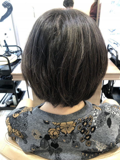 三鷹 吉祥寺くびれショート 襟足が浮く 後頭部をふんわりさせたいそんな方にオススメショートです 美容室 Ash 三鷹店 ブログ