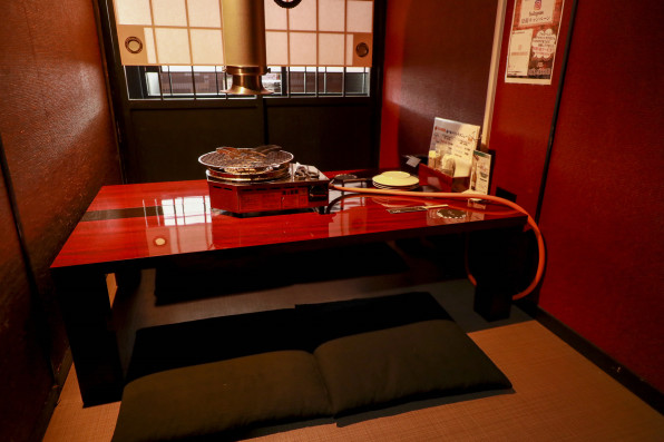 店舗案内 美濃加茂市の個室居酒屋バルkomorebi 店舗案内 美濃加茂市の個室居酒屋バルkomorebi