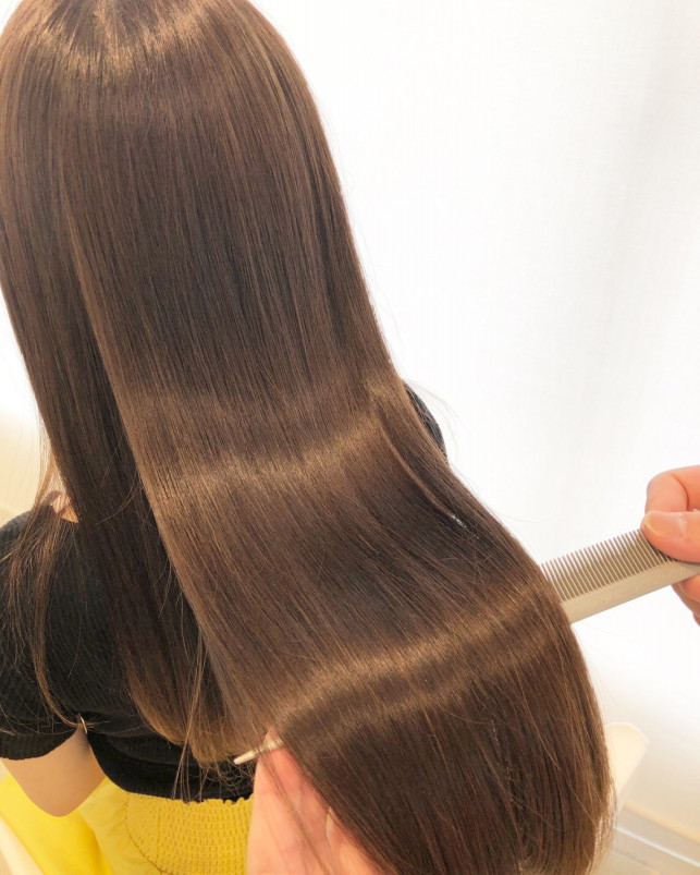 縮毛矯正とストレートパーマの違い 美容室 Ash いずみ中央店 ブログ