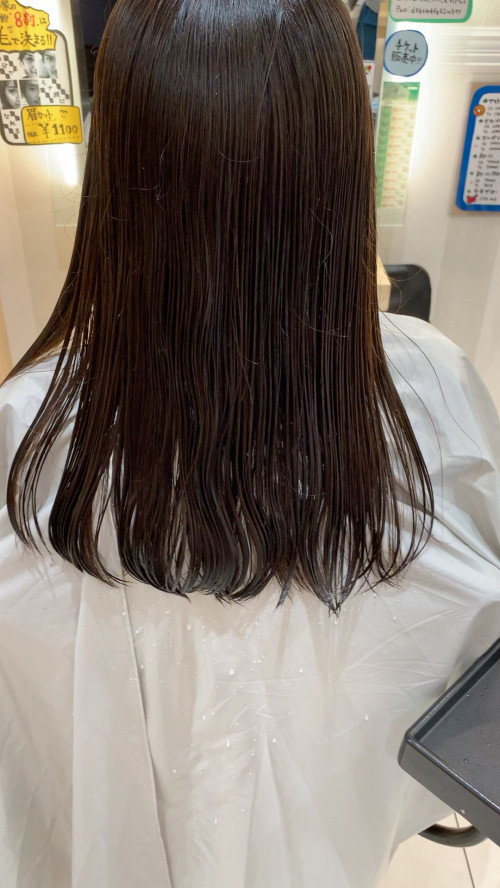 ロングスタイルからバッサリ 美容室 Ash 成瀬店 ブログ ロングスタイルからバッサリ 美容室 Ash 成瀬店 ブログ