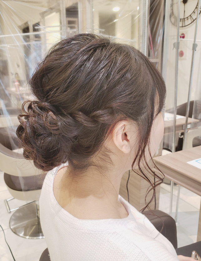 ヘアアレンジ 結婚式お呼ばれヘア ゆるふわシニヨンアレンジ 美容室 Ash 笹塚店 ブログ ヘアアレンジ 結婚式お呼ばれヘア ゆるふわシニヨンアレンジ 美容室 Ash 笹塚店 ブログ
