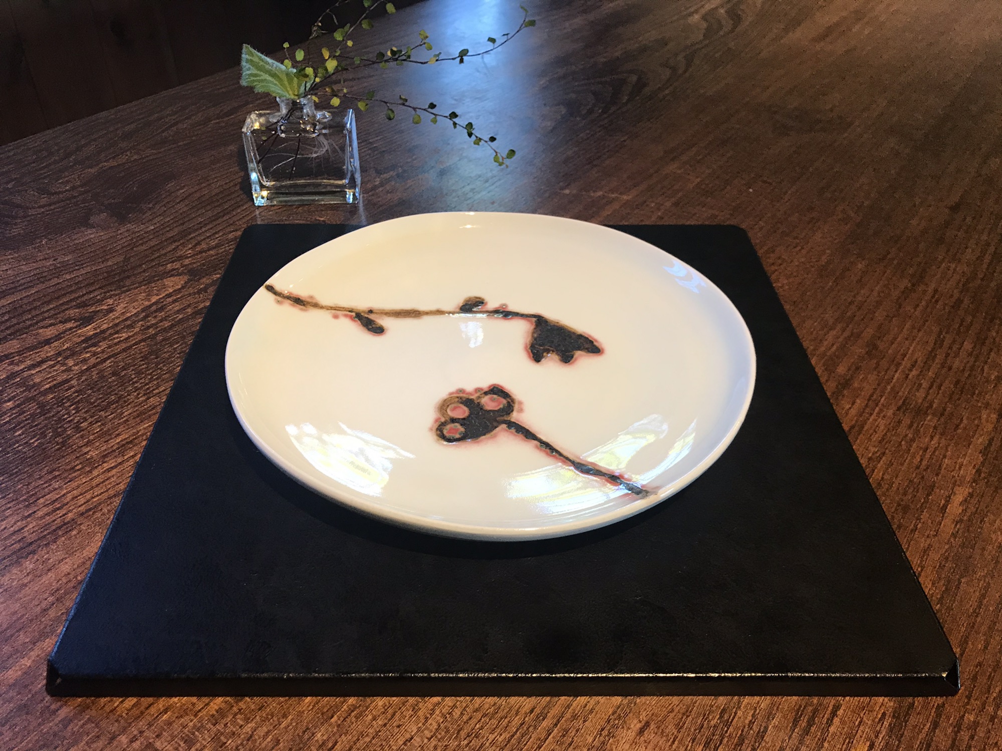 吉川千香子 よしかわちかこ 皿 プレート 鳥 動物 白