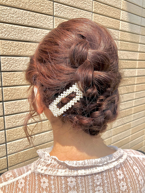 ワンピースに スッキリヘアアレンジ Ash 北上尾店 ブログ ワンピースに スッキリヘアアレンジ Ash 北上尾店 ブログ