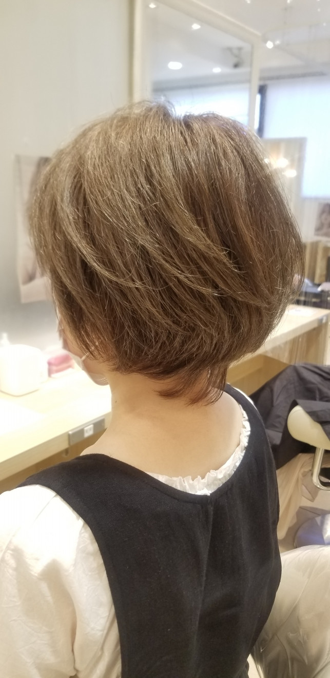ハイトーングレージュショート 美容室 Ash 中目黒店 ブログ