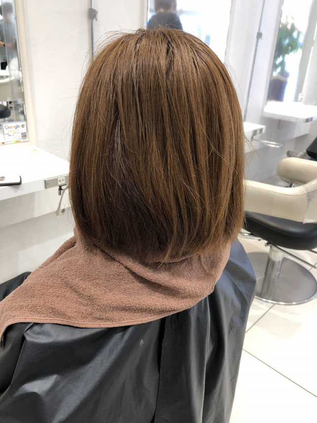 個性的にブルーカラー 毛先に濃い目のかき氷カラー Ash 武蔵小金井店 ブログ