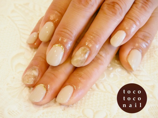 シックなタイダイ柄 ジェルネイル Tocotoco Nail