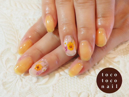 サマーボタニカル ジェルネイル Tocotoco Nail