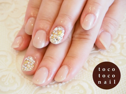 キラキラストーン ジェルネイル Tocotoco Nail