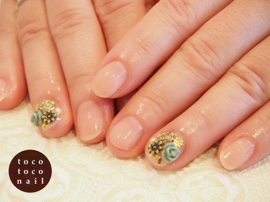 アンティーク風 ジェルネイル Tocotoco Nail