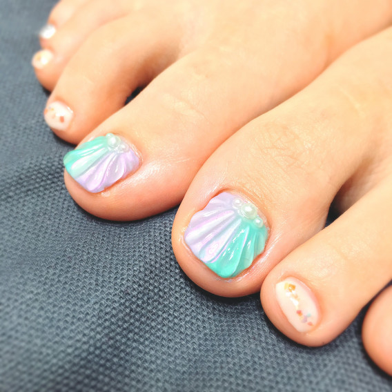 人魚の鱗フットネイル 東京都 町田の出張ネイル Home Nail Salon Tru Tus 大人可愛いシンプルネイル