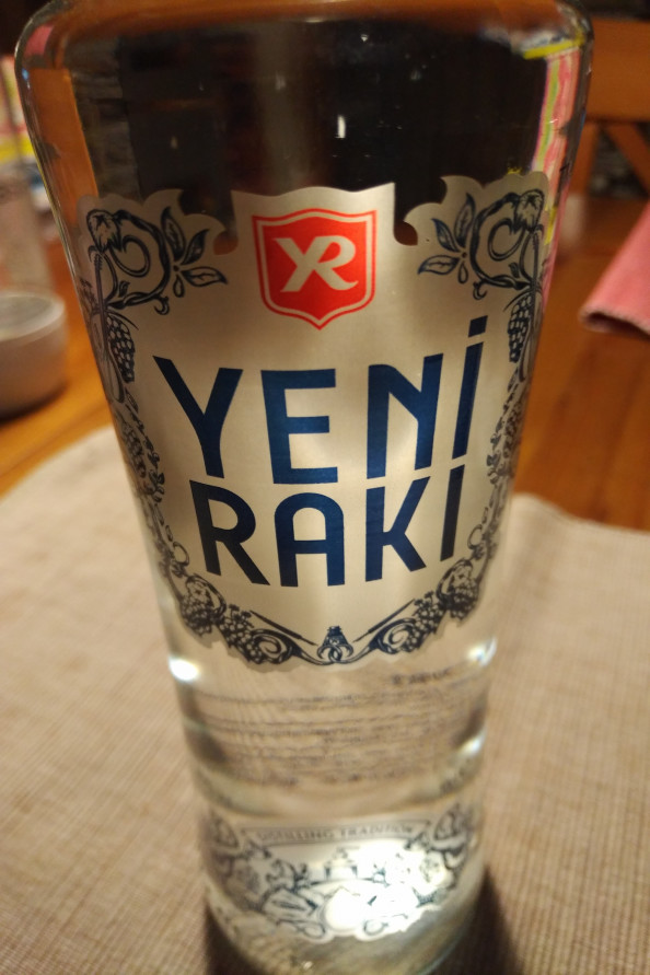 イエニ ラク 居酒屋 酒と雪