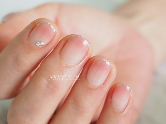 ショートネイルにおすすめデザイン Next Nail 大人の女性の為の シンプル専門サロン