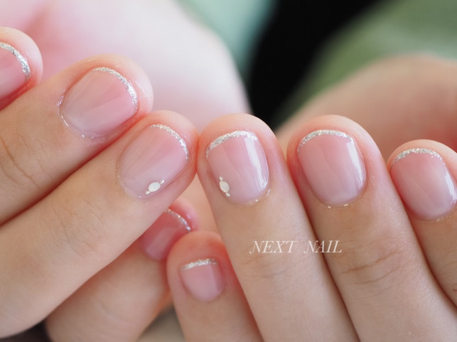 ショートネイルにおすすめデザイン Next Nail 大人の女性の為の シンプル専門サロン