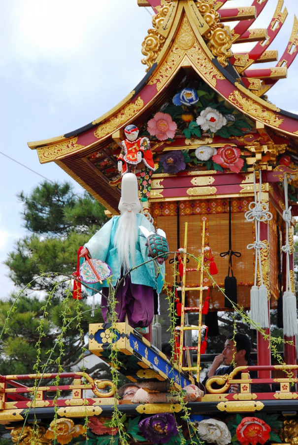 Zipang 4 Tokio ４月１１日 飛騨古川まつり会館リニューアルオープンと飛騨伝統神事 古川祭が始まる Zipang 4 Tokio