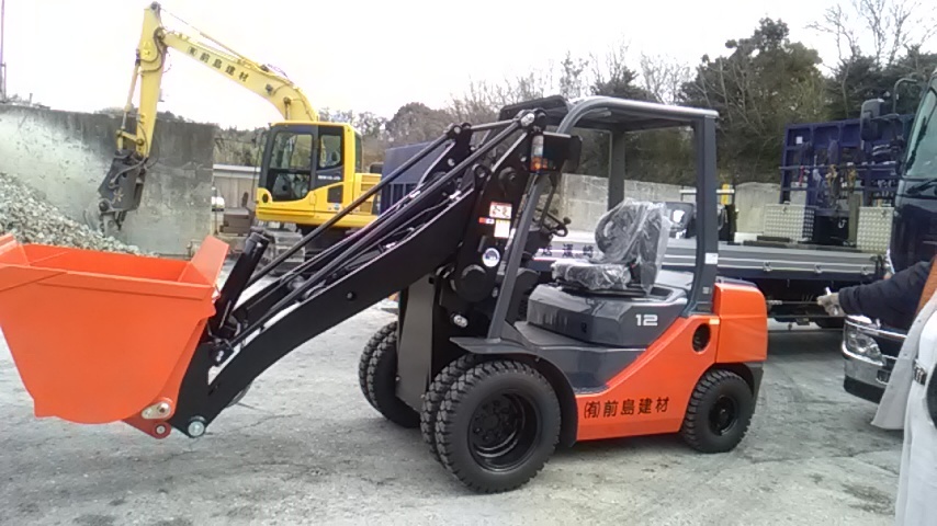 トヨタ6sd12 ショベルローダー ハイダンプ仕様 新車 ご納車致しました フォークリフト中古センター