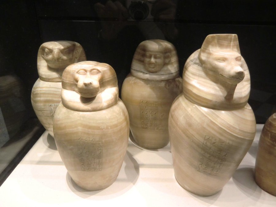 エジプト マトリョーシカ :カノプス壷（ホルスの4人の息子）