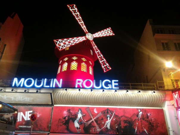 ただいま 年2月22日 ルーヴルツアー中です ムーランルージュのナイトショー終了 名画を読み解く