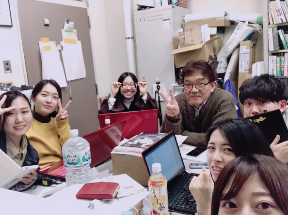 4年生 卒業論文提出 茨城大学 村上ゼミ 公式ホームページ 4年生 卒業論文提出 茨城大学 村上ゼミ 公式ホームページ