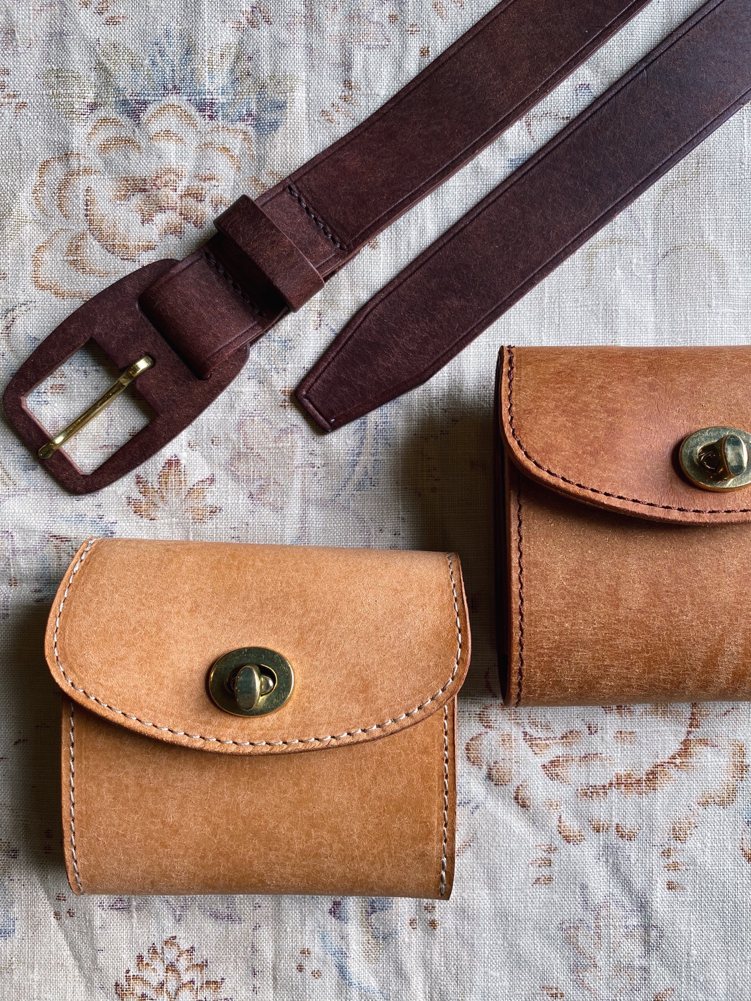 saranam / wallet & belt | magic market