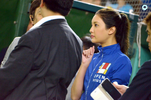 菜々緒が七年振りに始球式 またリベンジしたい Fphime 報道府 菜々緒が七年振りに始球式 またリベンジしたい Fphime 報道府