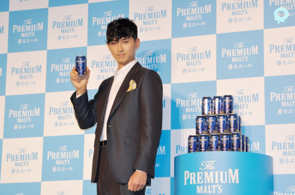 世界最高のピースナー ビールに 松田翔太も好むプレミアム モルツ Fphime 報道府