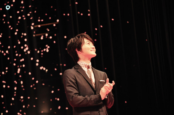 試写会で神木隆之介がmcに 染谷将太は突っ込む 映画 3月のライオン 前編 Fphime 報道府 試写会で神木隆之介がmcに 染谷将太は突っ込む 映画 3月のライオン 前編 Fphime 報道府