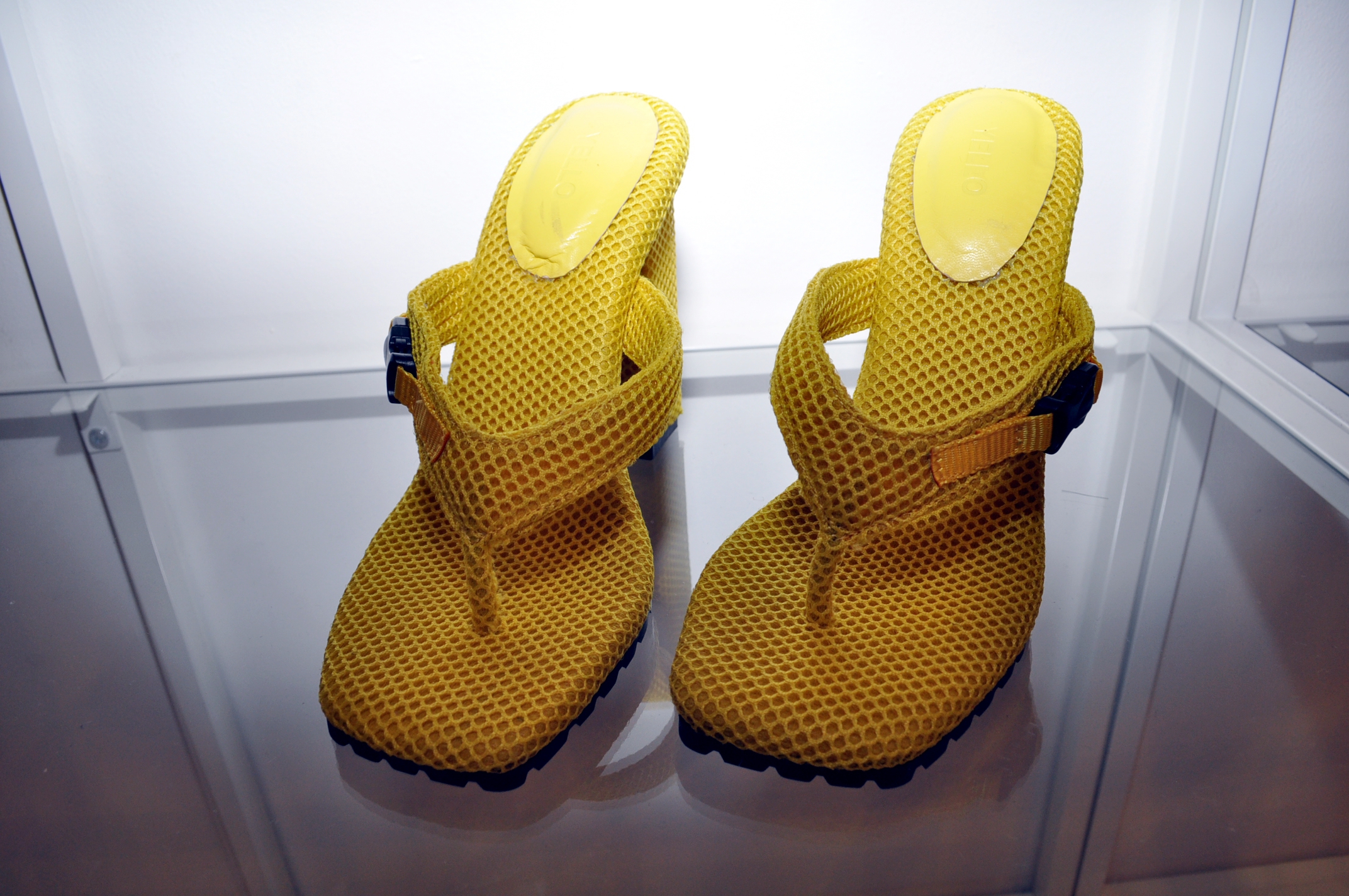 Yellow boots - yellow boots shoes イエロー サンダル 星あや S